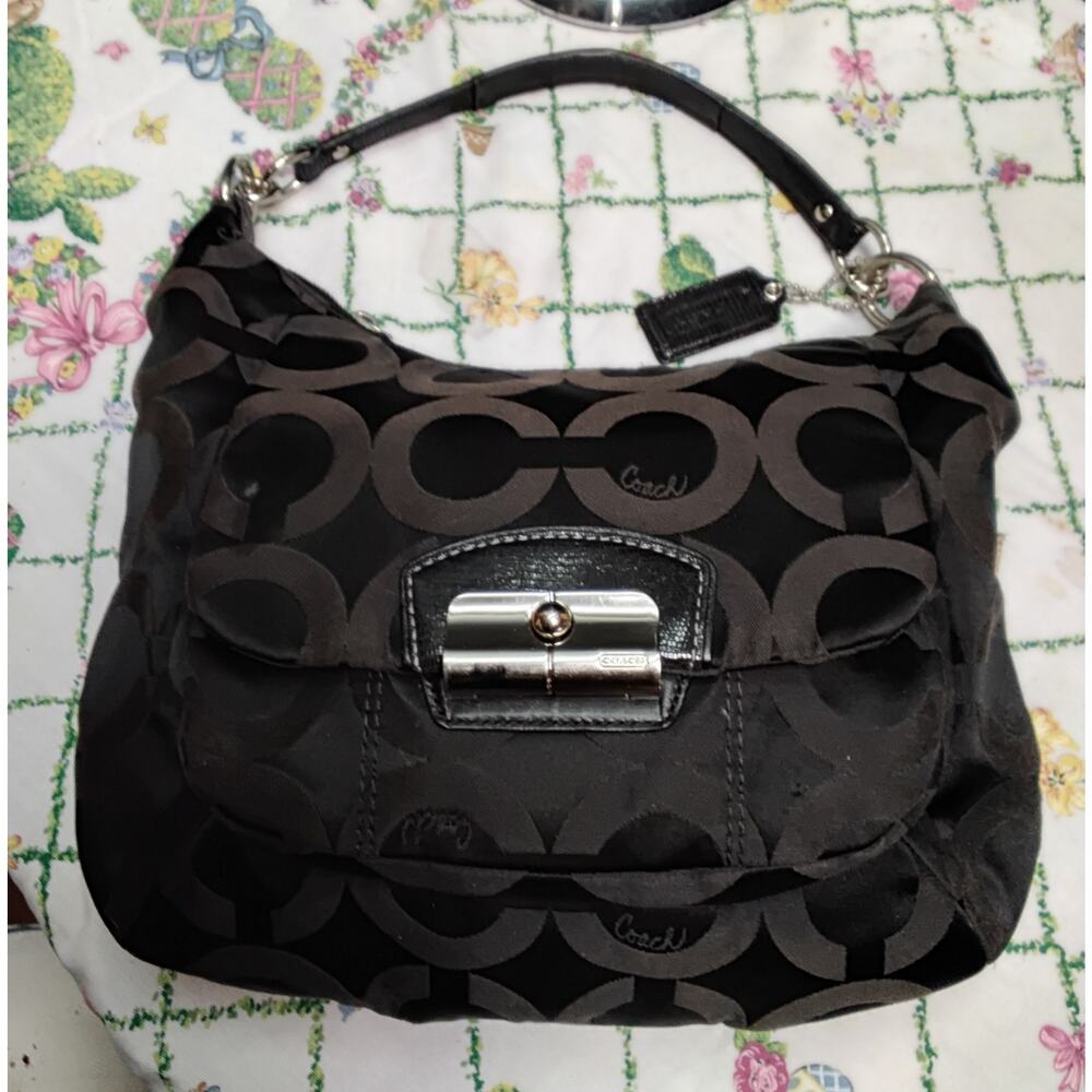 COACH Black Signiture C Purse Bag Silver Hardware No L1182-19331 - Picture 4 of 7